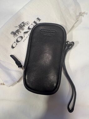 Coach Slim Black Leather Zip Wristlet Pouch